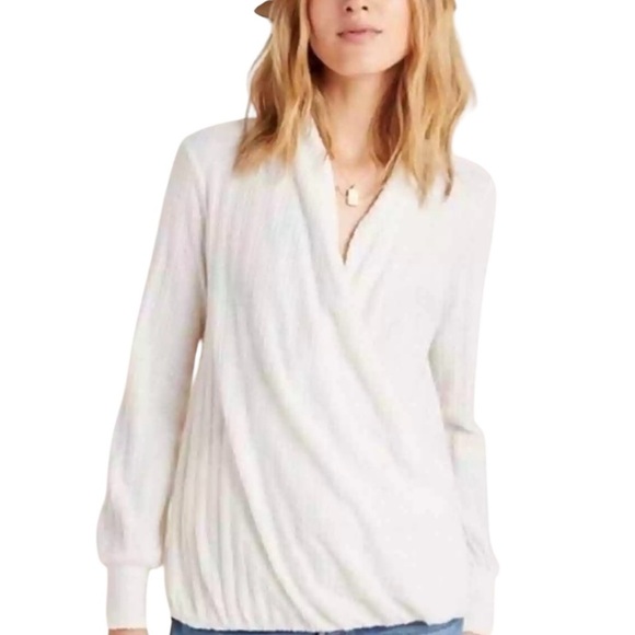 Maeve by Anthropologie Rafela Hacci Surplice Ivory Top Casual Cozy Size X Small - Picture 2 of 10